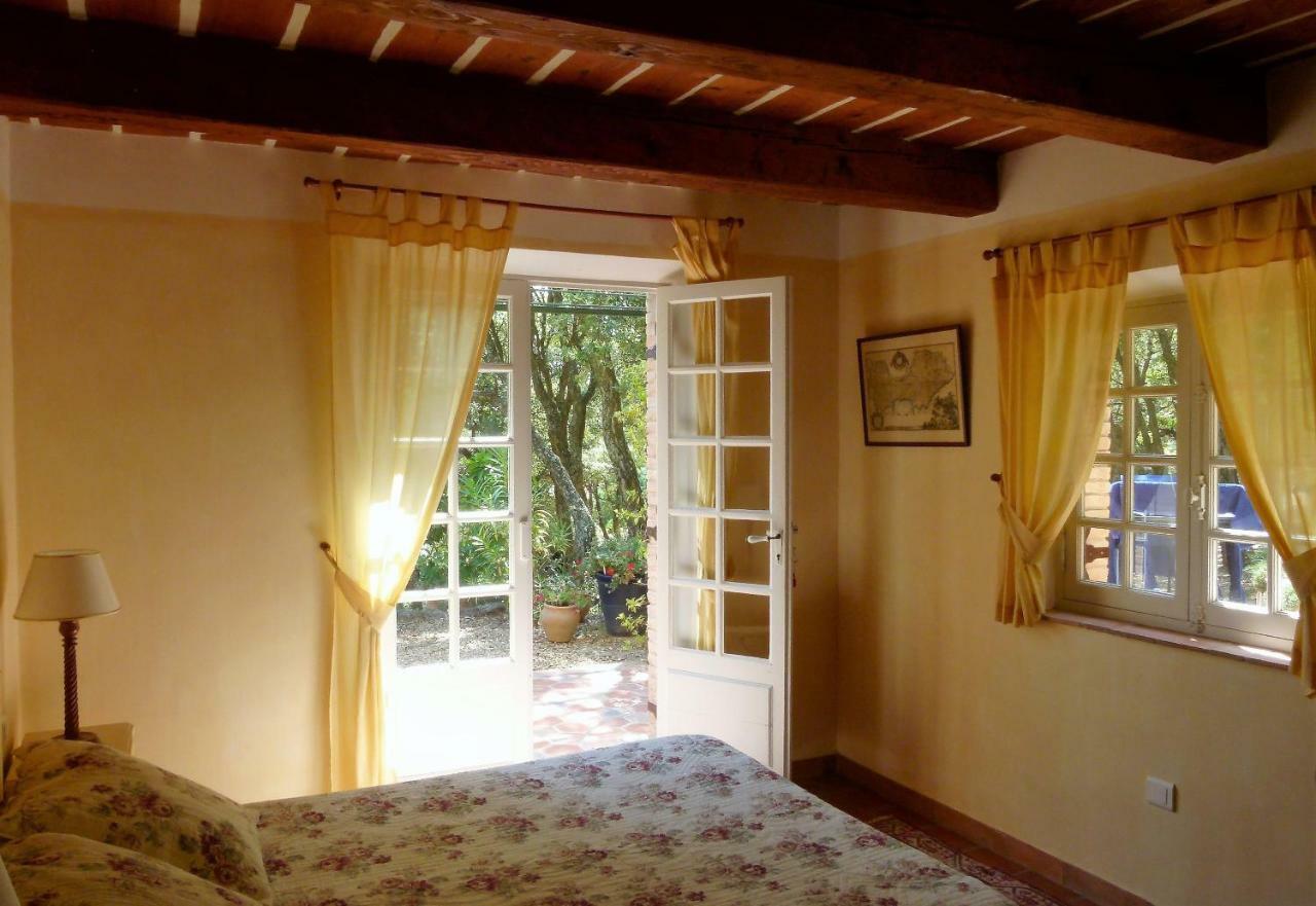 Le Bastidon Saint-Michel Bed and Breakfast Sainte-Maxime Exteriör bild